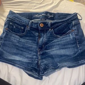 American Eagle shorts size 6